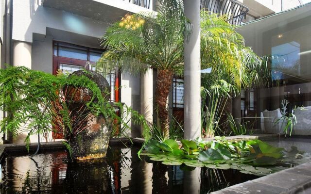 Feathers Boutique Hotel