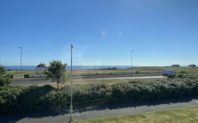 Modern 2 Bed Apartment on Northumberland Coastline