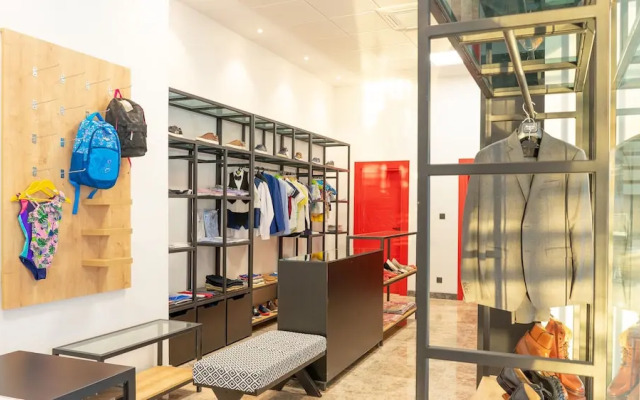 Star Land Hotel Bastos