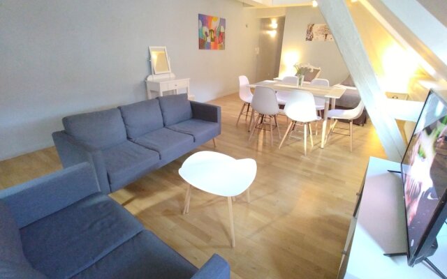 HomePlace Appart St Pierre Parking Free