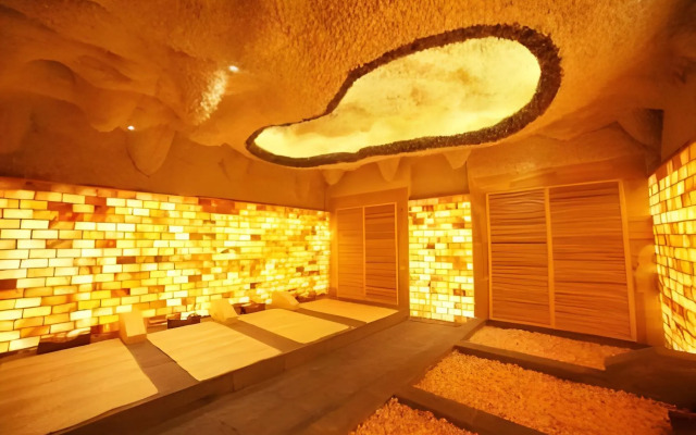 Dolton Changsha Spa Hotel