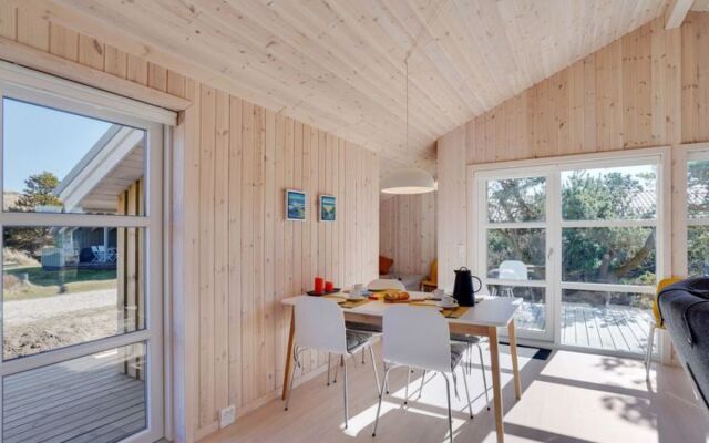 "Blaga" - 950m from the sea in NW Jutland