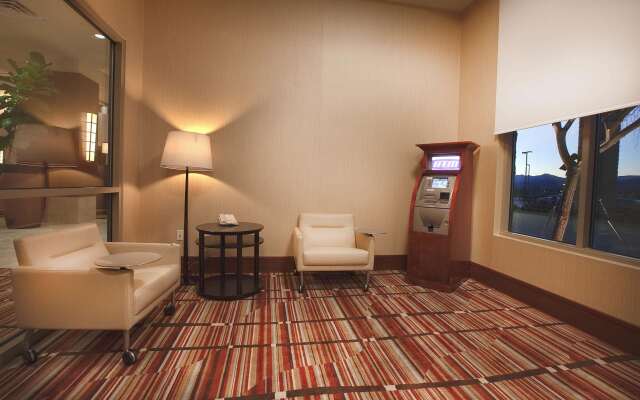 Embassy Suites Palmdale