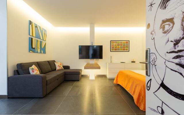 Suites Garden 9 Loft Miró