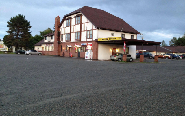 Englehart Inn