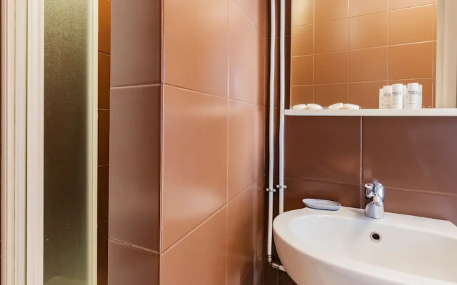 Welcoming Flats by Lake Como