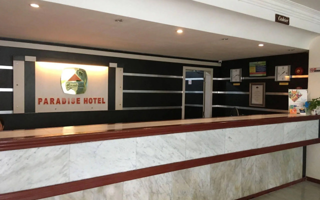 Paradise Hotel