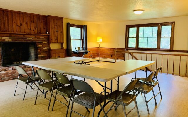 Wiscasset Woods Lodge