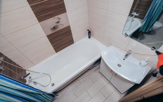 Сияние на улице Карла Маркса