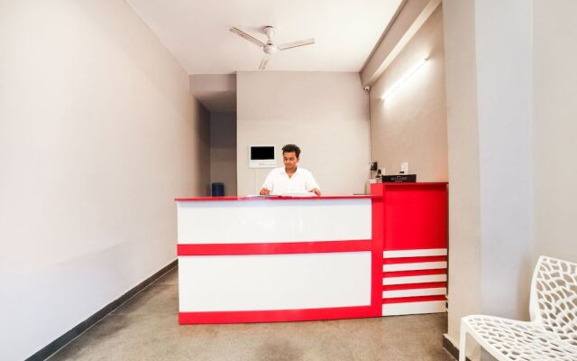 OYO Flagship 30197 Noida Sector 43