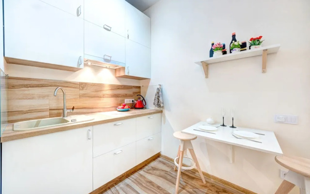 Apartment Anri Barbusa 53-105