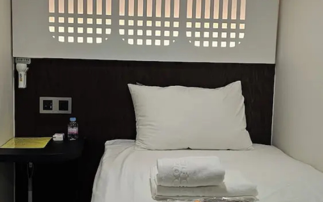 Hotel Myeongdong Station