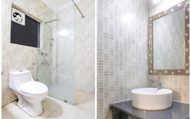 OYO 72474 Delhi Heightz Home Stay