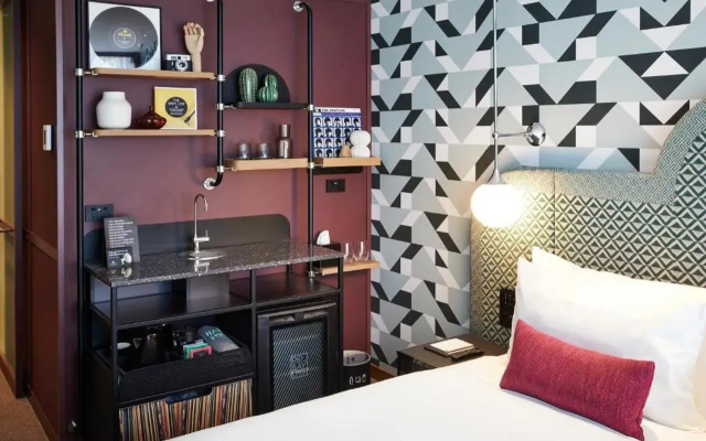 Ovolo Melbourne South Yarra, a Wyndham Hotel