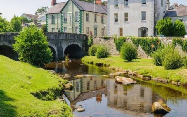 Beautiful Garden Double Room With Private Access