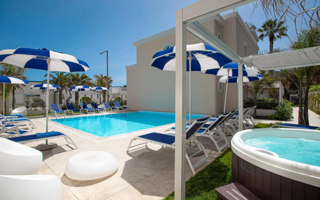 Hotel Nautilus