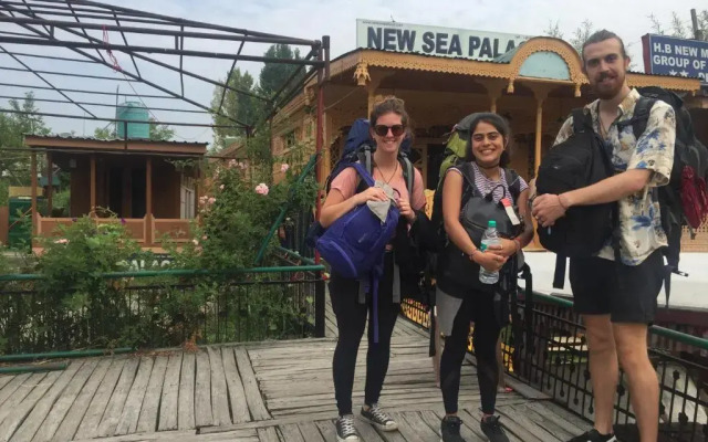 Vale of Kashmir Houseboat