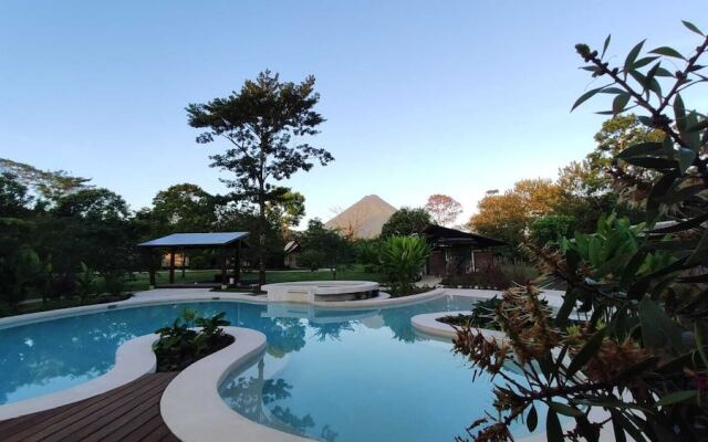 Arenal Glamping