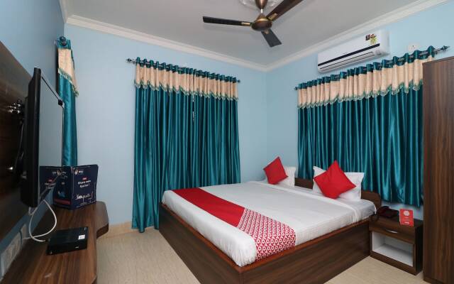 OYO 22042 Executive Guest House