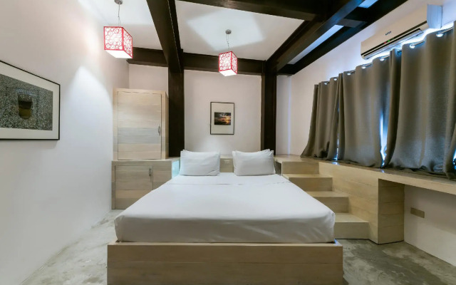 Capital O 468 Element Boutique Hotel Vaccinated Staff