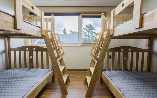 Batdol Guesthouse - Hostel