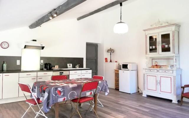 Apartment With 2 Bedrooms in Castéra-lectourois, With Pool Access, Enc