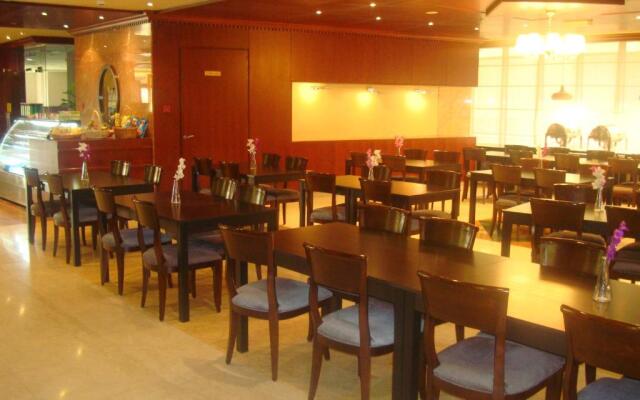 Al Manar Grand Hotel Apartments
