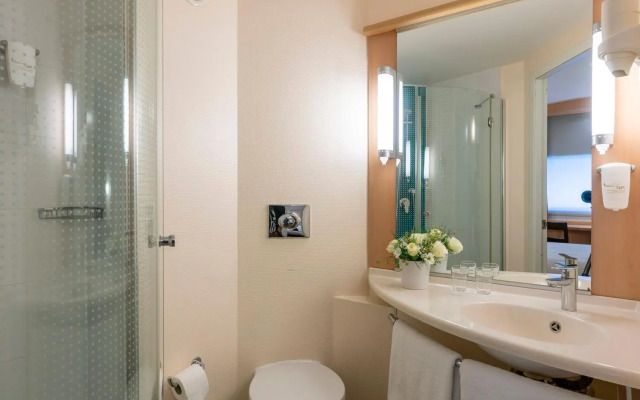 ibis Izmir Alsancak