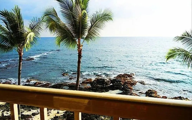 Kona Reef Resort