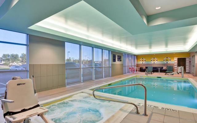 Tru by Hilton Cypress Houston