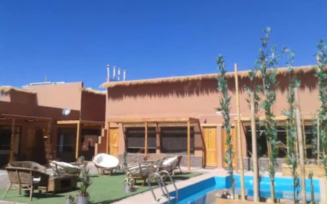 Pueblo De Tierra Hostal