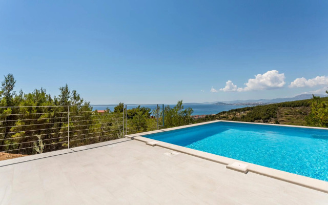 Villa Horizon save 15 percent on Split-villas com