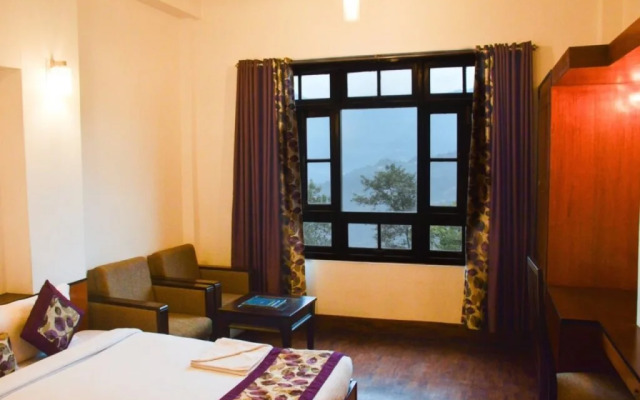 Tashi Palace