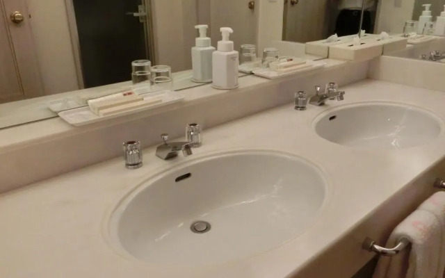Kawana Hotel