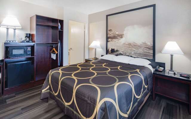 Super 8 by Wyndham San Diego Hotel Circle