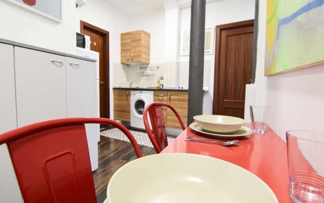 Letmalaga Cremades Center