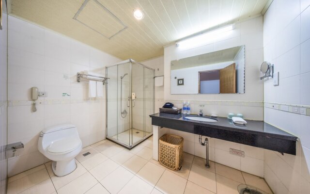 New Yallan Hotel Deqing