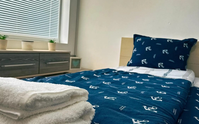 Apartment #1 - Sunshine and Love