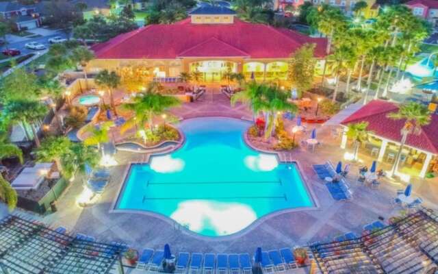 Pompano Place 3 Bedroom Townhouse by RedAwning