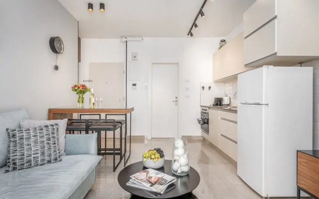 Superb 1Bdr w balcony