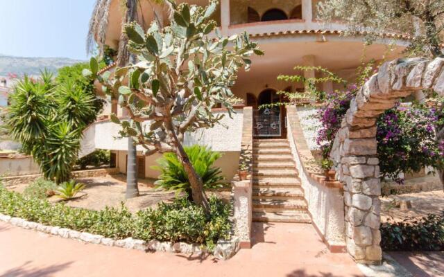 Don Ciccio Sea House