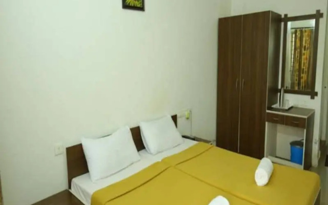 Hotel Indrani Amrut Palace