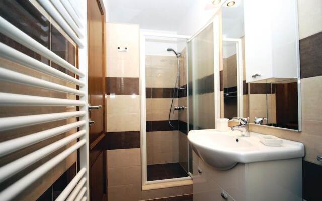 Awesome Home in Vodnjan With Wifi and 3 Bedrooms