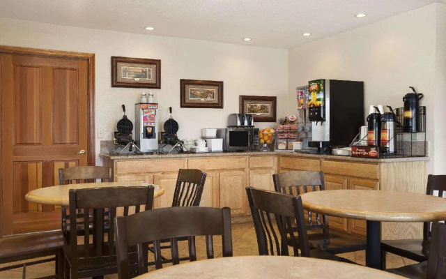Super 8 By Wyndham Susanville