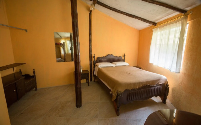 Pululahua Ecolodge