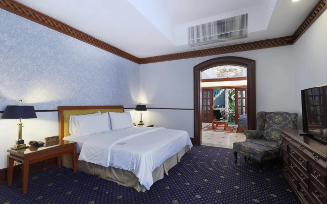 The Jesselton Hotel
