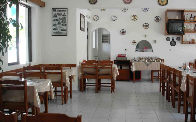 Garden Hotel