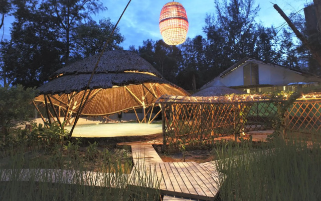 Dugong Village-Green Hotel