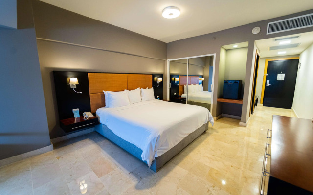 Radisson Hotel Santo Domingo