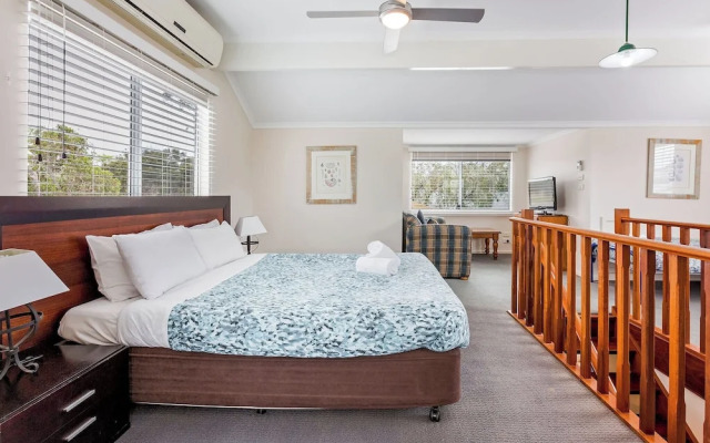 Seaside Serenity Villa